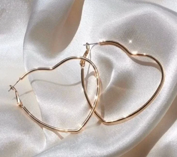 women’s elegant pearl earrings-Corazon Hoop Earrings